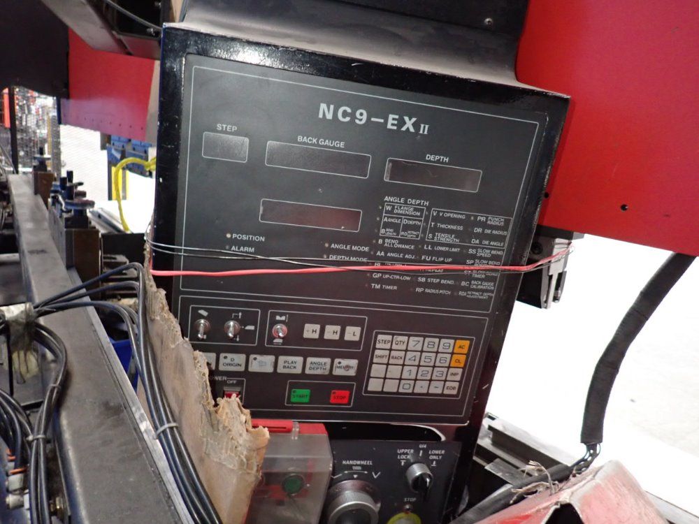 Amada 100 Ton X 120" 1996 Amada Fbd-1030e Press Brake - Fbd-1030e