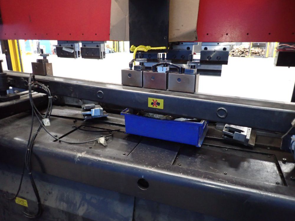 Amada 100 Ton X 120" 1996 Amada Fbd-1030e Press Brake - Fbd-1030e