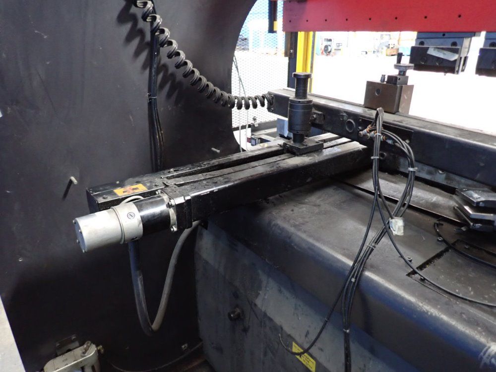 Amada 100 Ton X 120" 1996 Amada Fbd-1030e Press Brake - Fbd-1030e