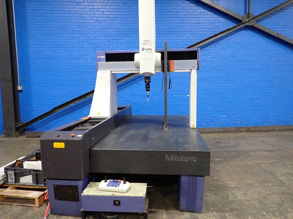Mitutoyo 92" X 48" Granite Surface Plate 2006 Mitutoyo Crysta-apex C9166 Cmm - Crysta-apex C9166/4063m-3313