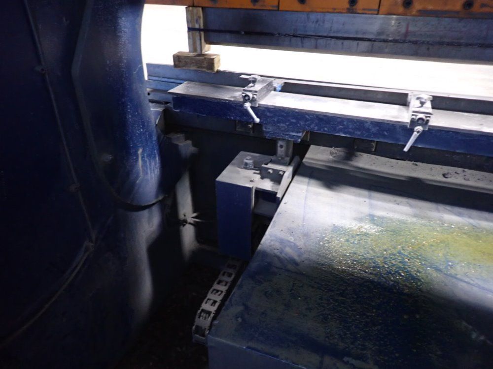 Komatsu 122" X 176 Ton 1994 Komatsu Phs 160x310 Press Brake - Phs 160x310