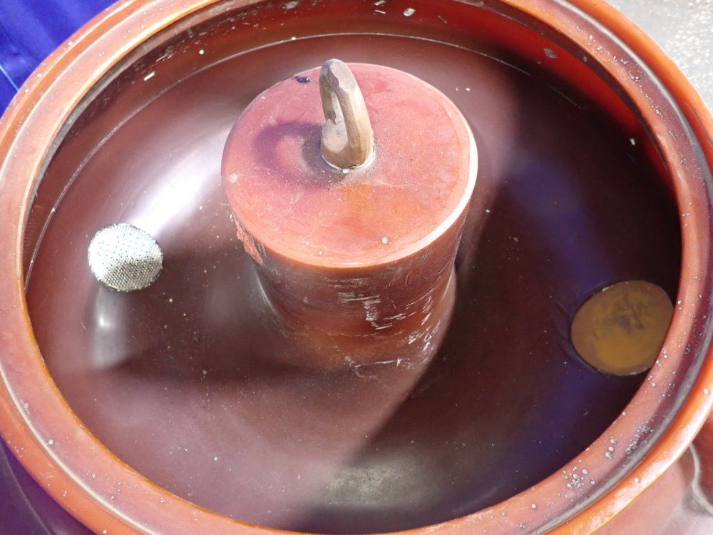 Dreher 23"x9" Vibratory Finisher