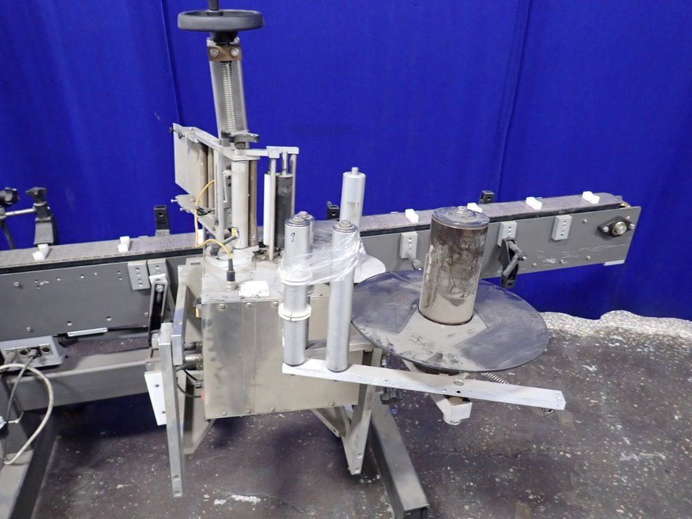 Universal 115" Labeler