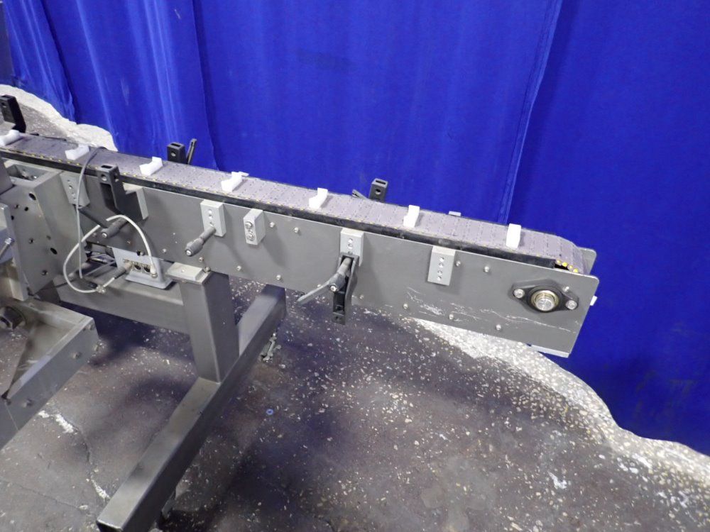 Universal 115" Labeler