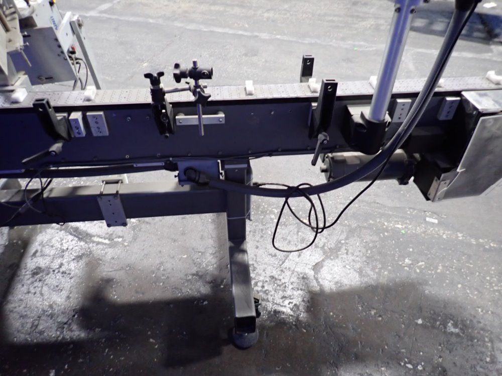 Universal 115" Labeler