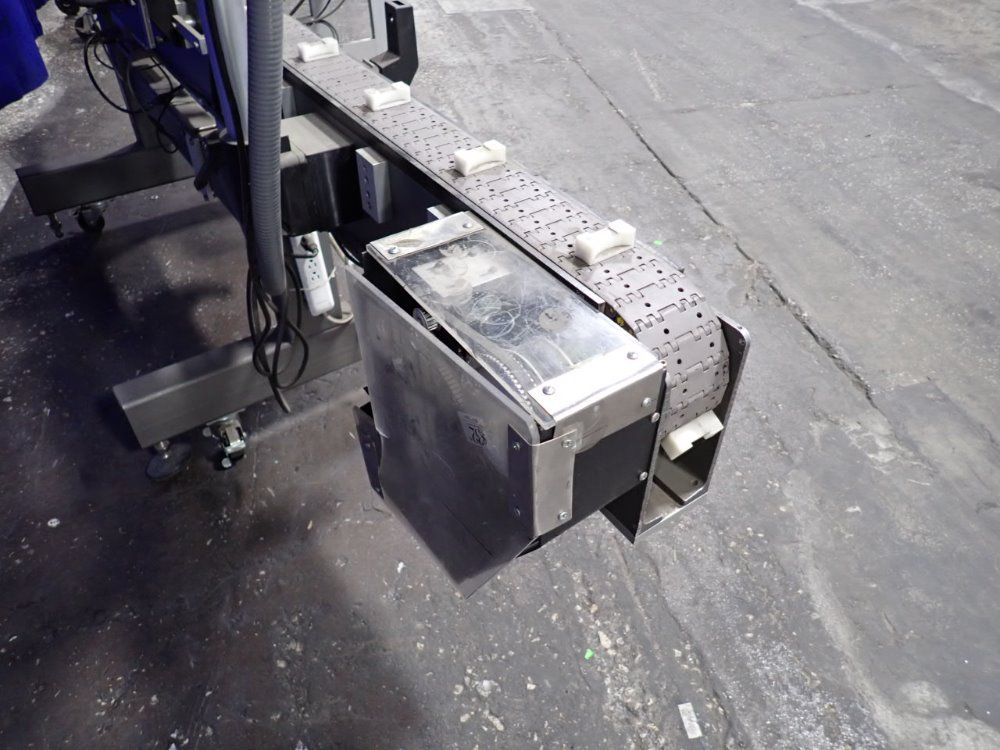 Universal 115" Labeler