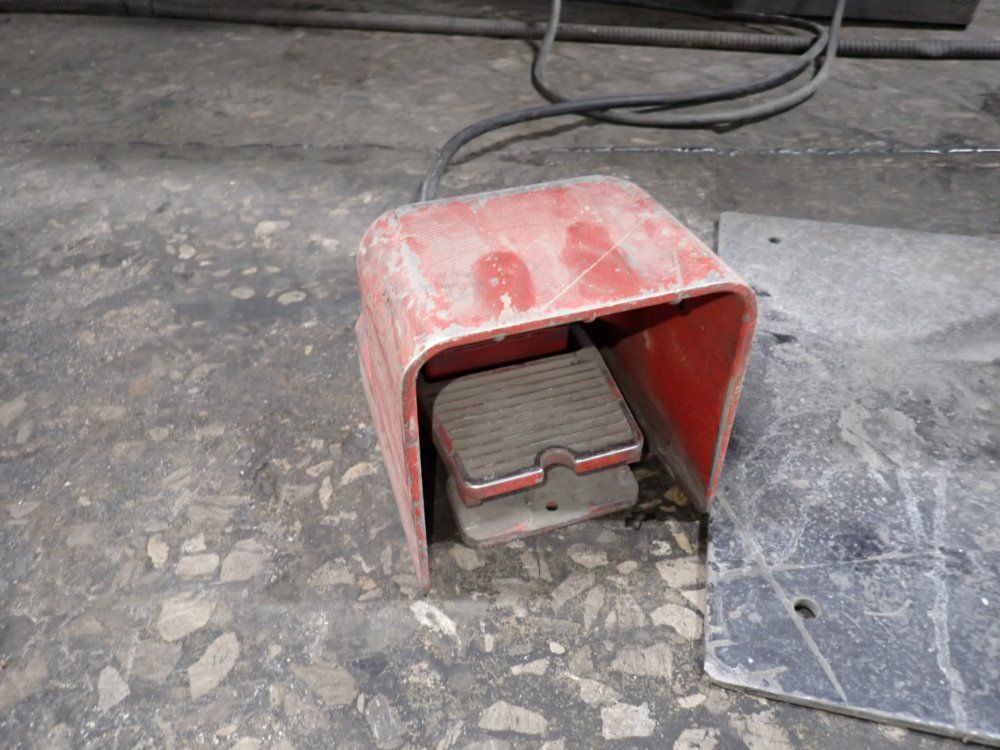 Amada 20 Ton Turret Punch Press - Pega 205050