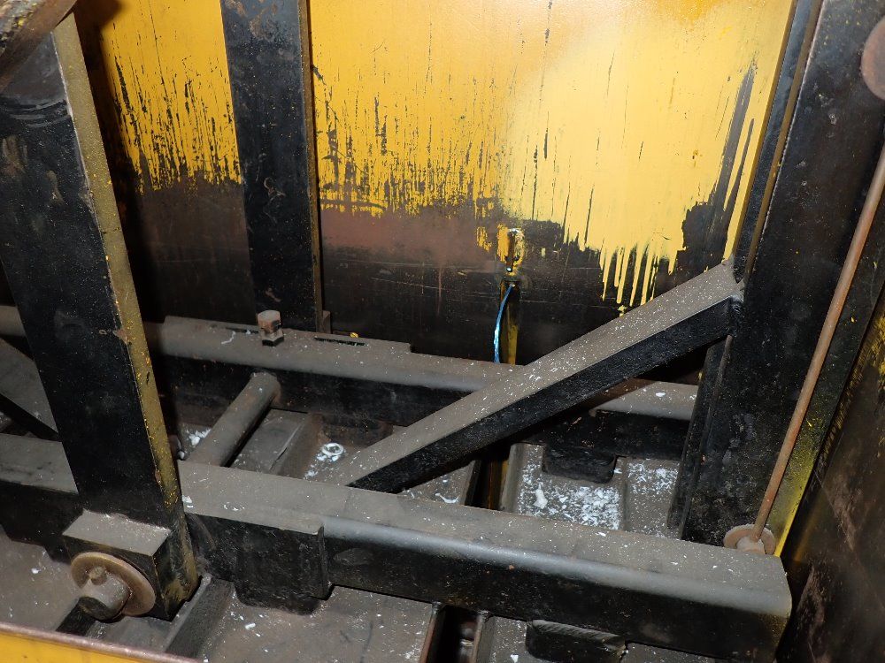 Gpi/heco 20" X 40" 2242 D5a Baler - 2242 D5a