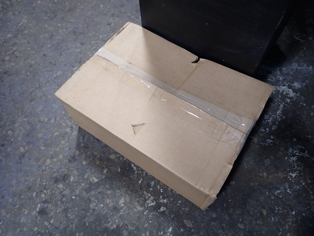 Autocrib Robocrib 1000 Vending Machine - Robocrib 1000