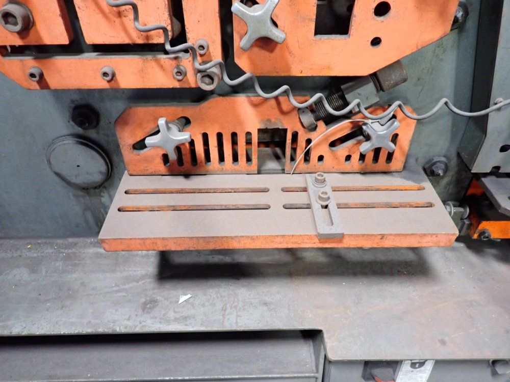 Spartan Armstrong Blum Iw88d Iron Worker - Iw88d