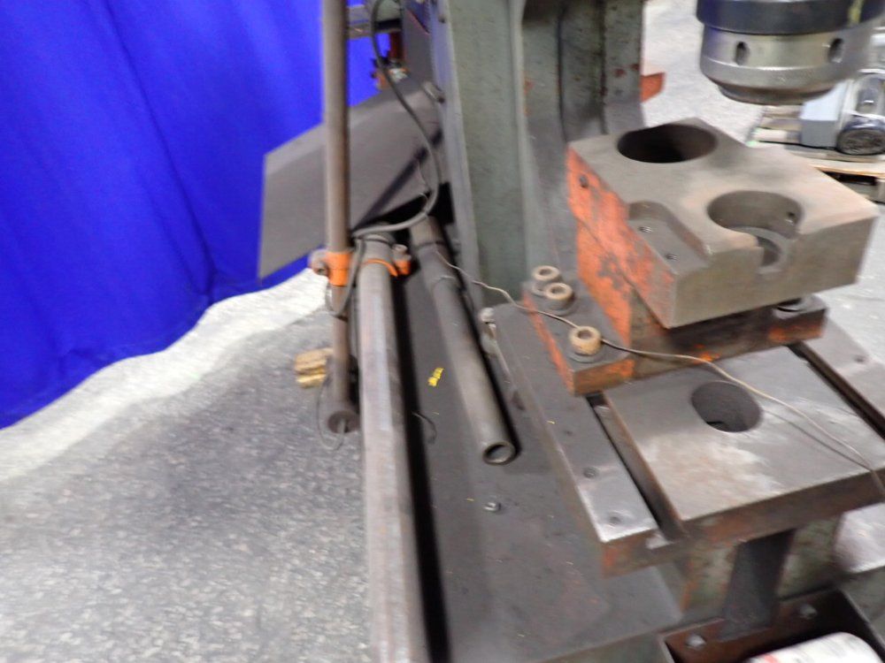 Spartan Armstrong Blum Iw88d Iron Worker - Iw88d