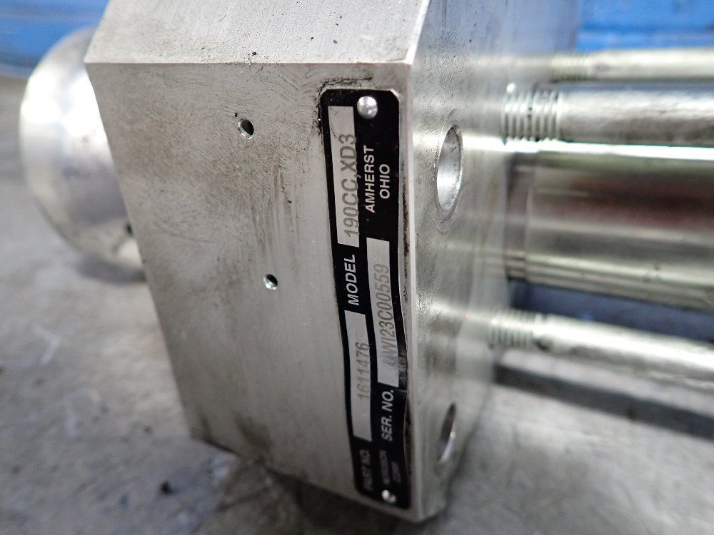 Nordson Hydraulic Pump - 190cc.xd3