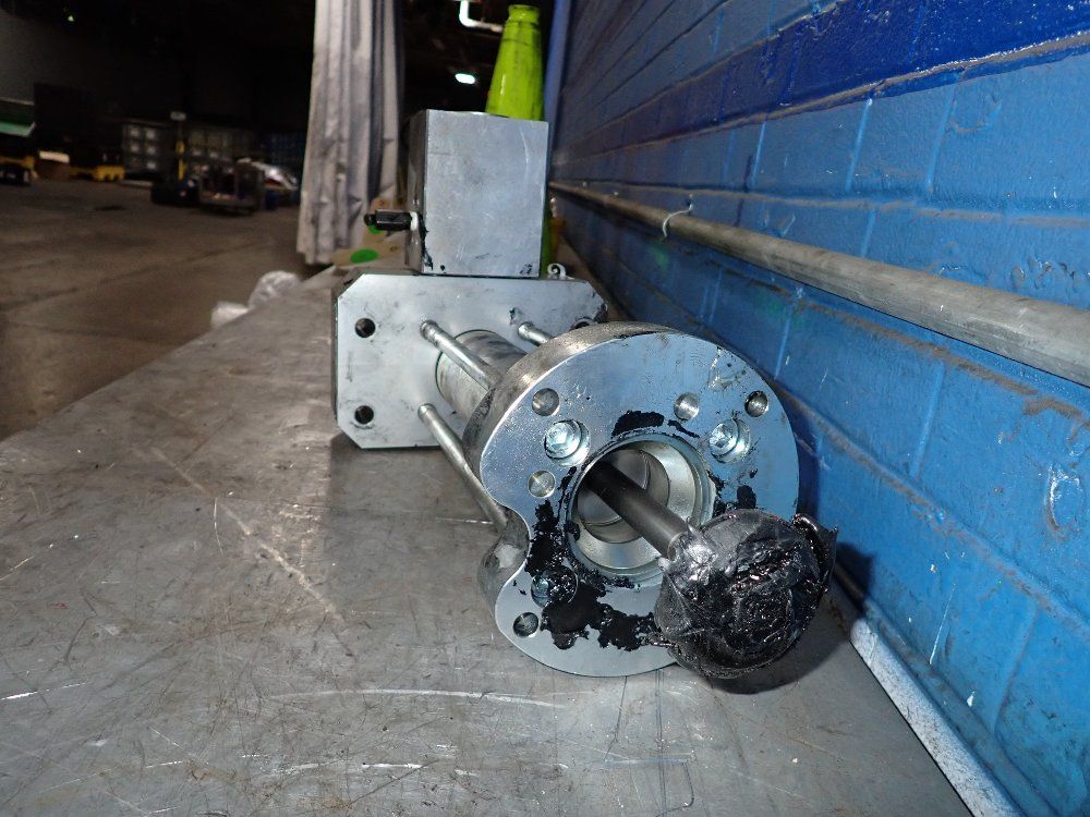 Nordson Hydraulic Pump - 190cc.xd3