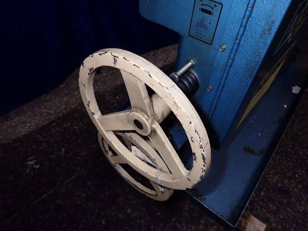 Doall 16" X 9" 2007 Doall C-916m Horizontal Band Saw - C-916m