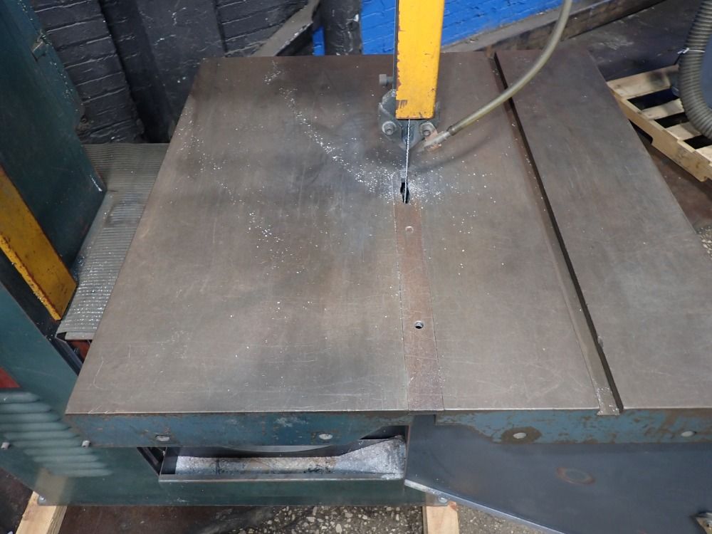 Wilton 19" Throat 8020 Vertical Band Saw - 8020