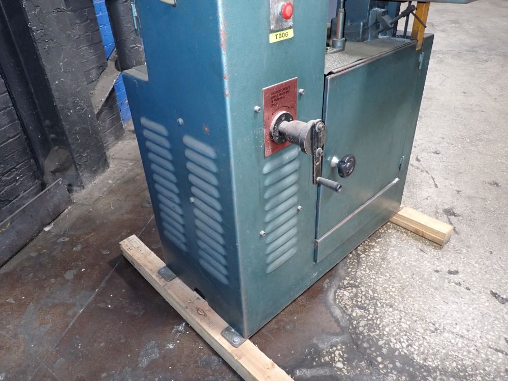 Wilton 19" Throat 8020 Vertical Band Saw - 8020