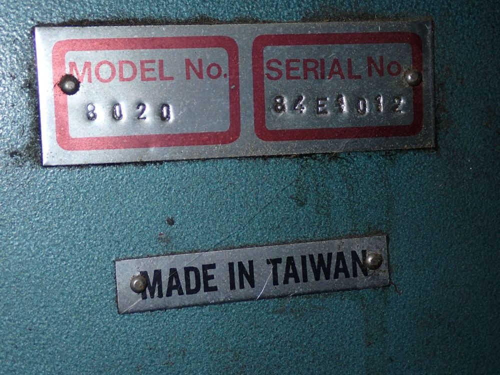 Wilton 19" Throat 8020 Vertical Band Saw - 8020