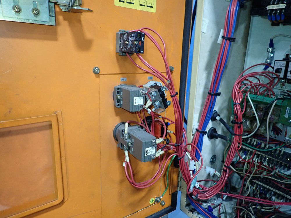 Amada 80 Ton X 94 1/2" Rg-80 Press Brake - Rg-80