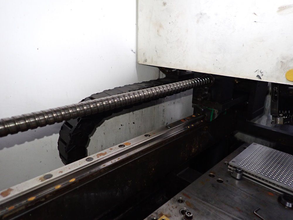 Rollomatic 1999 Rollomatic Cnc 2000 Xr Cnc Grinder - Cnc 2000 Xr