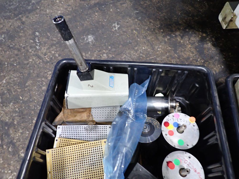 Rollomatic 1999 Rollomatic Cnc 2000 Xr Cnc Grinder - Cnc 2000 Xr