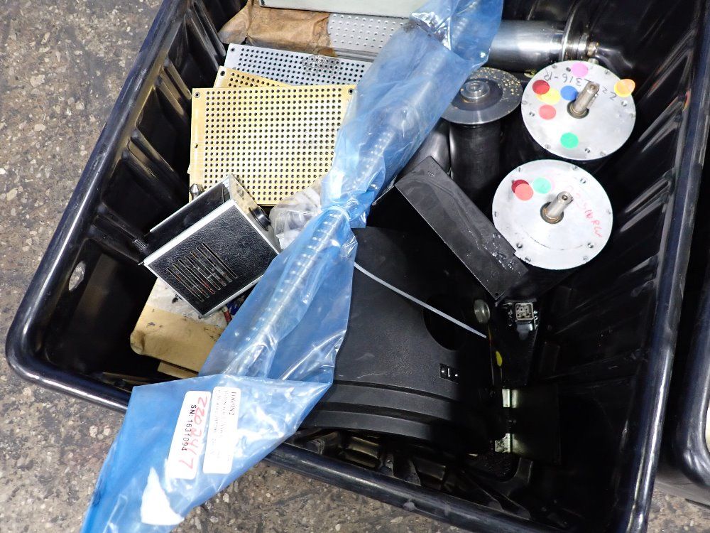 Rollomatic 1999 Rollomatic Cnc 2000 Xr Cnc Grinder - Cnc 2000 Xr