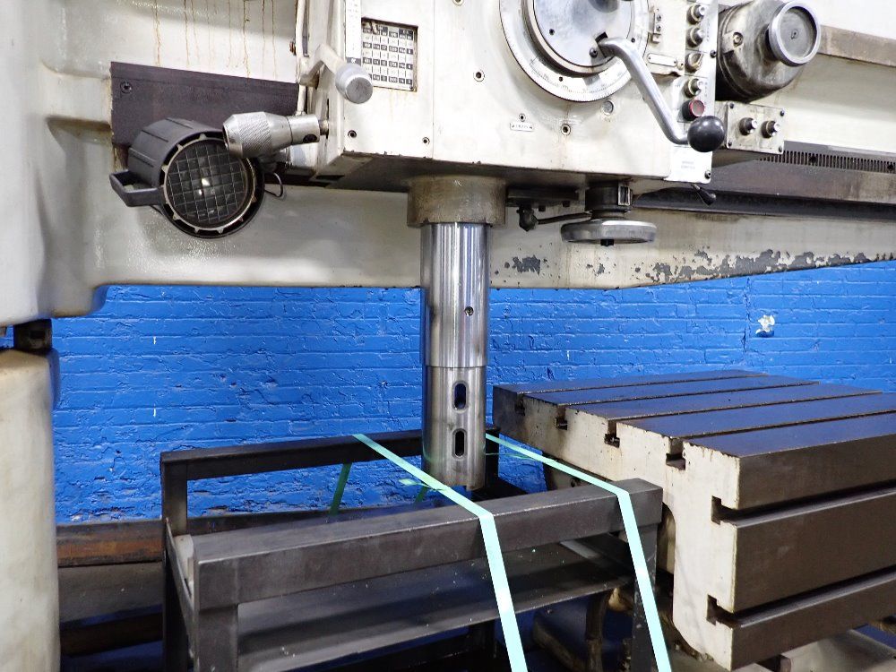 Giddings & Lewis 14" Column X 8' Arm Radial Arm Drill