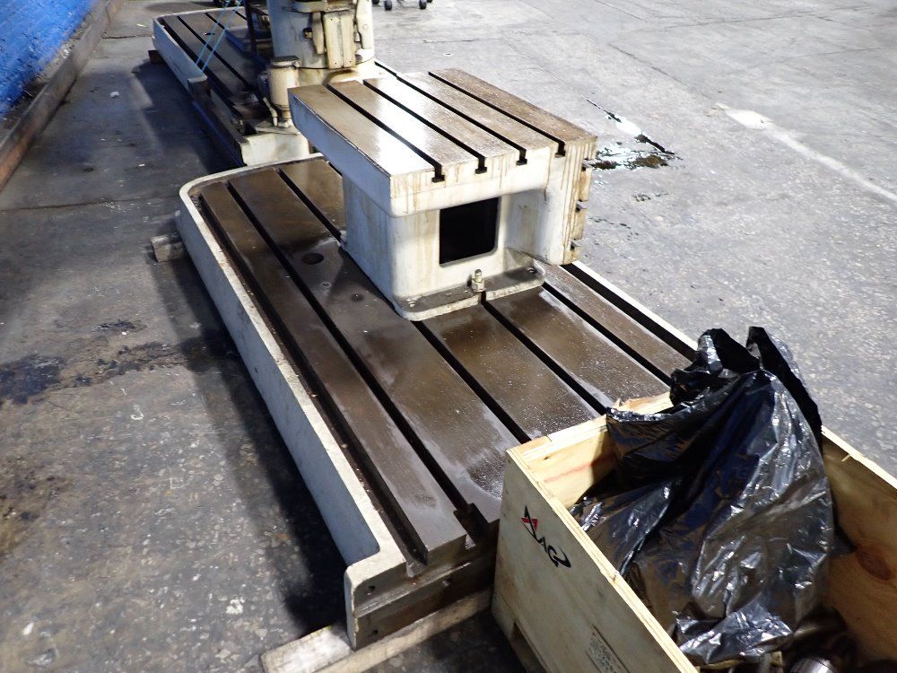 Giddings & Lewis 14" Column X 8' Arm Radial Arm Drill