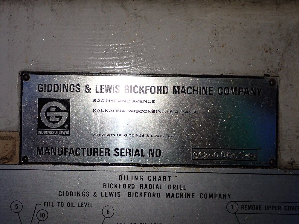 Giddings & Lewis 14" Column X 8' Arm Radial Arm Drill