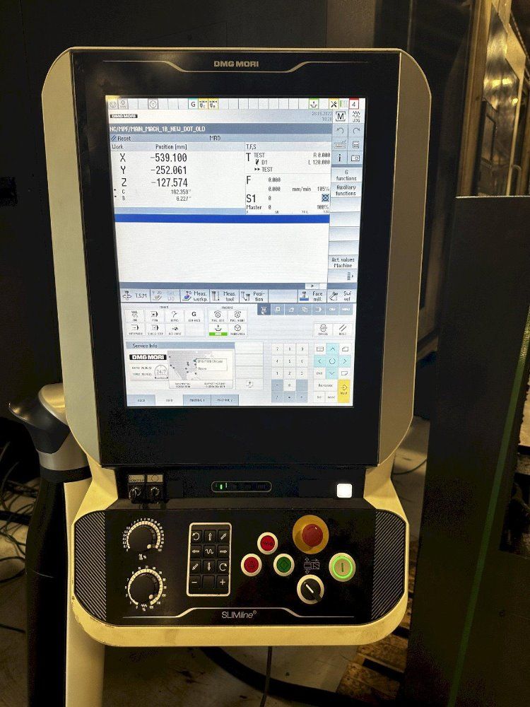 Dmg Mori 19.7" X 24.82" Cmx50 U 5-axis Vmc - Cmx 50 U