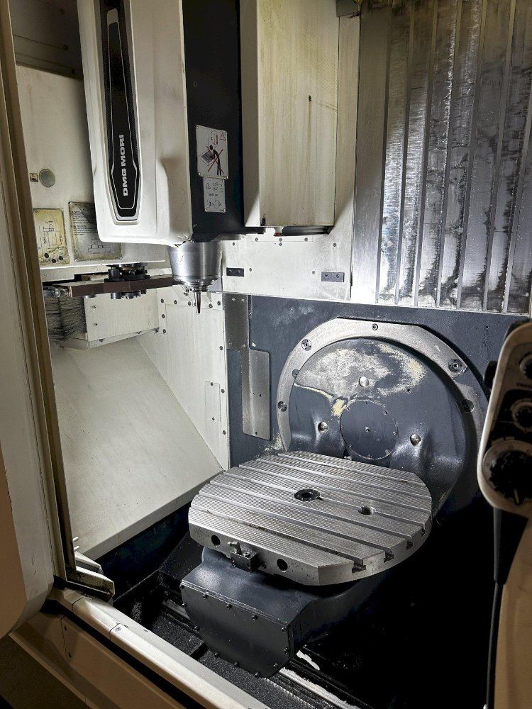 Dmg Mori 19.7" X 24.82" Cmx50 U 5-axis Vmc - Cmx 50 U