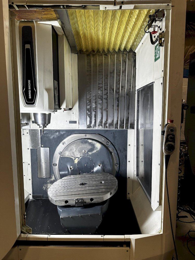 Dmg Mori 19.7" X 24.82" Cmx50 U 5-axis Vmc - Cmx 50 U
