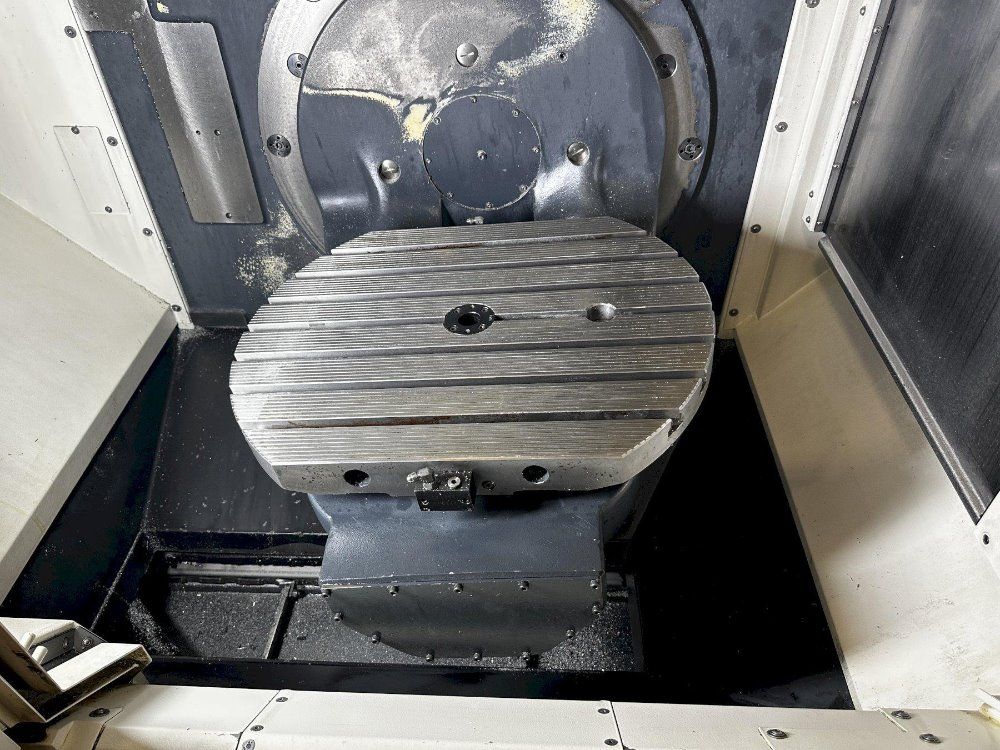 Dmg Mori 19.7" X 24.82" Cmx50 U 5-axis Vmc - Cmx 50 U