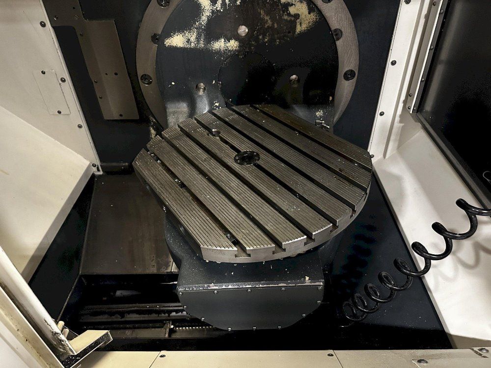 Dmg Mori 19.7" X 24.82" Cmx50 U 5-axis Vmc - Cmx 50 U