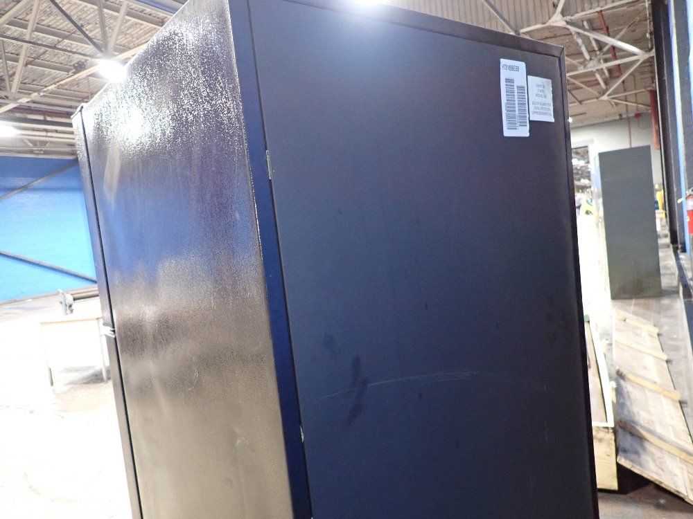 Hotpoint Refrigerator - Hts18bbejrbb