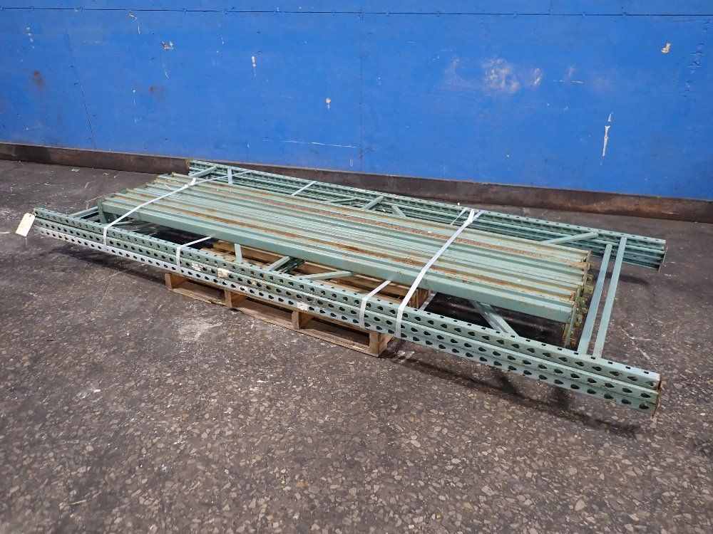 Pallet Racking - Teardrop