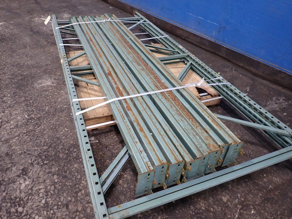 Pallet Racking - Teardrop