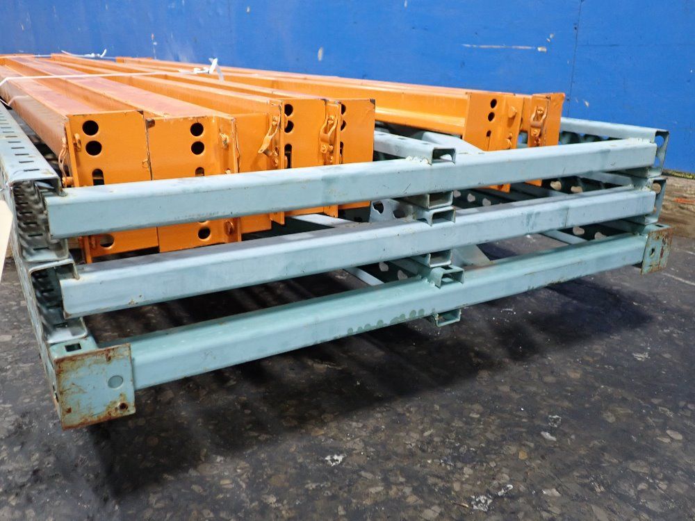 Pallet Racking - Teardrop