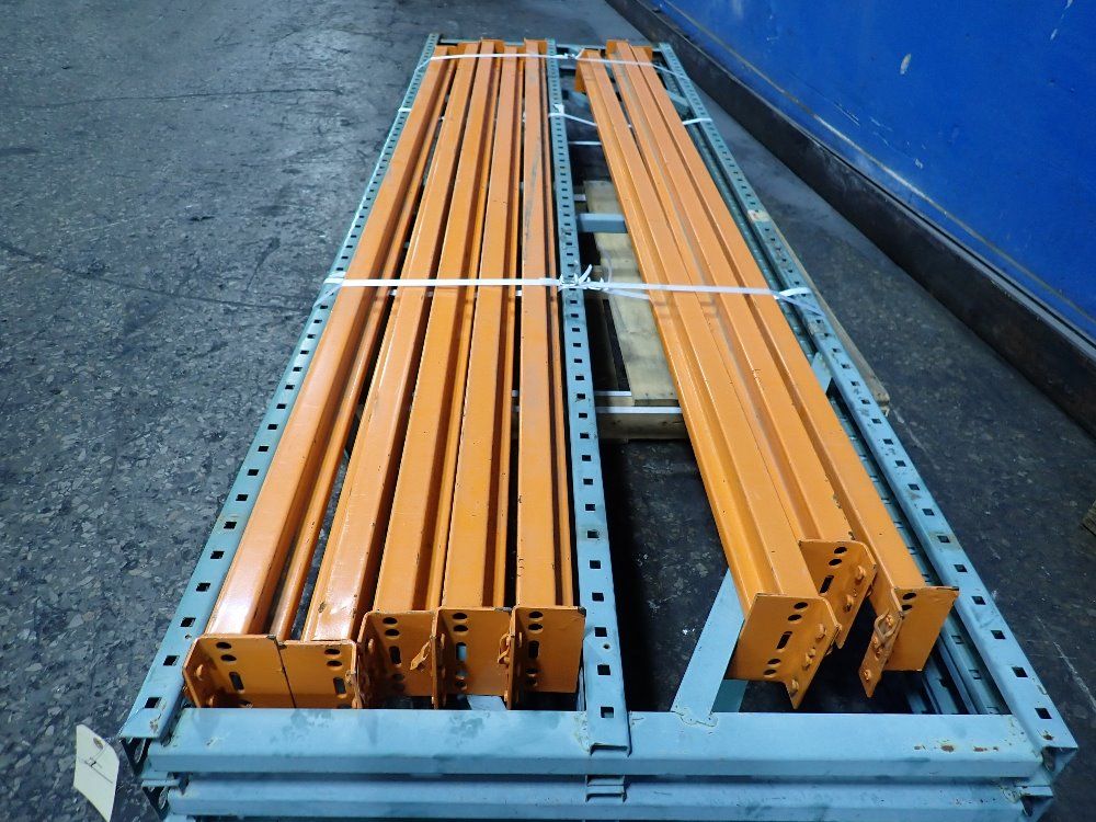 Pallet Racking - Teardrop