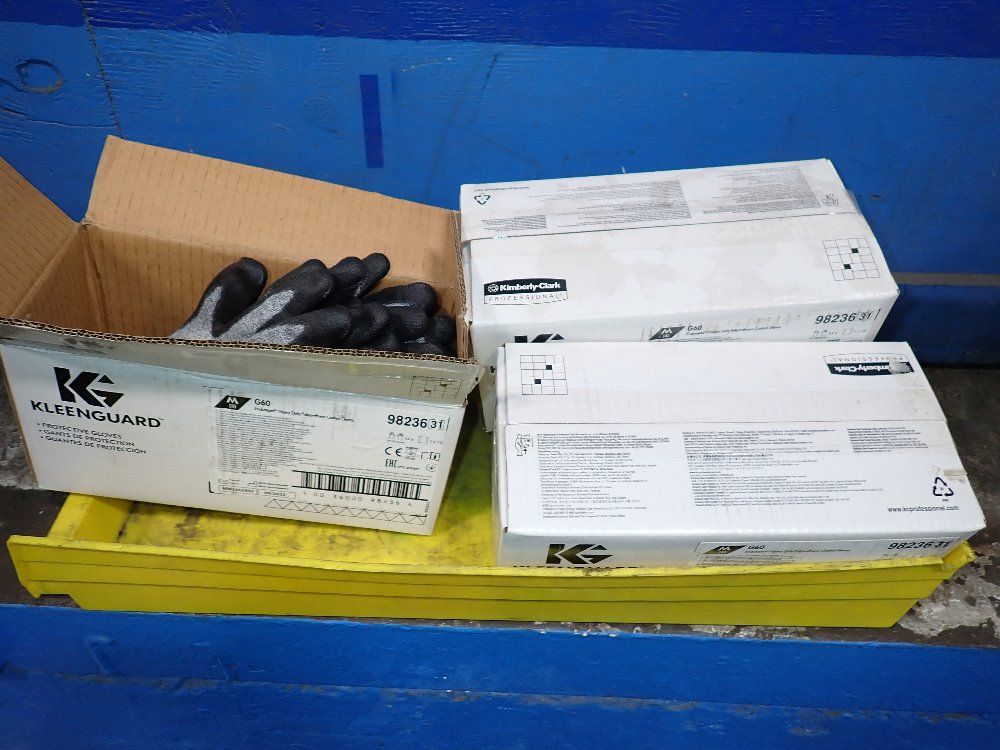 Kleenguard Medium Work Gloves - 98236