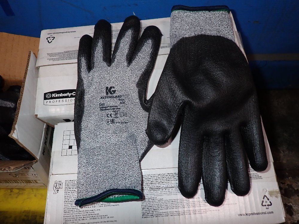 Kleenguard Medium Work Gloves - 98236