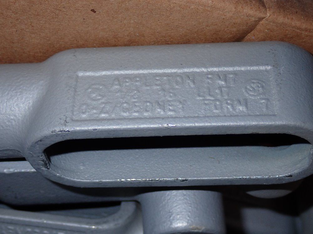 Appleton 1/2" Conduit Fitting Connectors