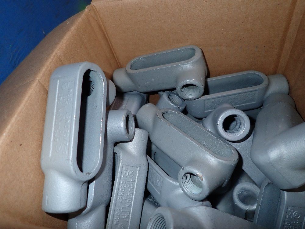 Appleton 1/2" Conduit Fitting Connectors