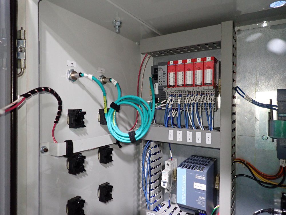 Spen Tech Control Cabinet - Ec-gmna21-servo