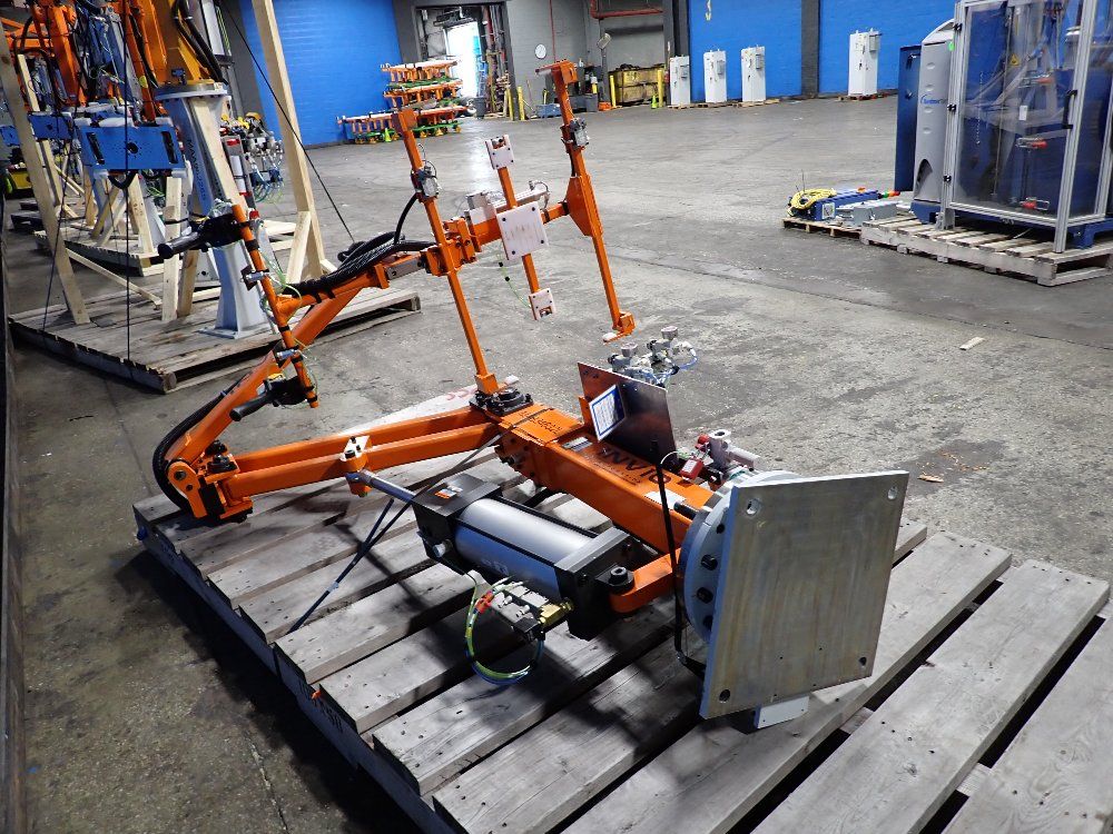 Invio Compression Plate Lift Assist