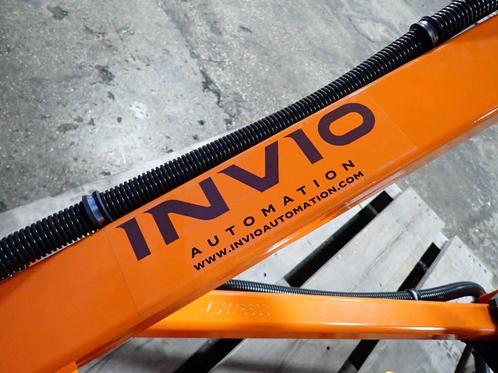 Invio Compression Plate Lift Assist