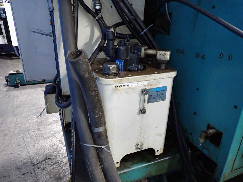 Matsuura 16 1/2" X 31" Cnc Vmc - Ra-3f