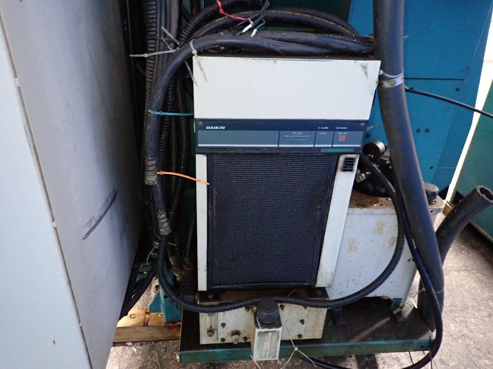 Matsuura 16 1/2" X 31" Cnc Vmc - Ra-3f