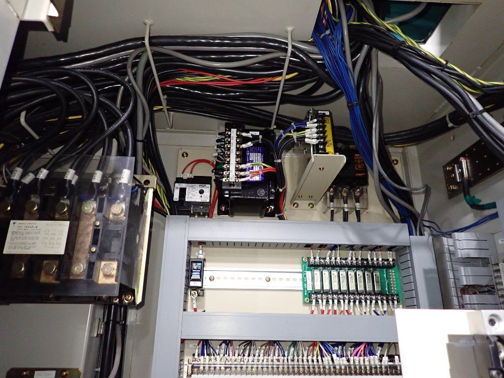 Matsuura 16 1/2" X 31" Cnc Vmc - Ra-3f