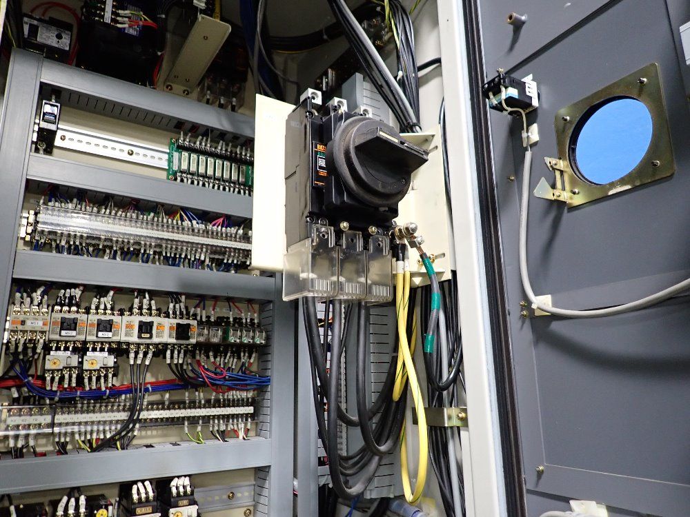 Matsuura 16 1/2" X 31" Cnc Vmc - Ra-3f