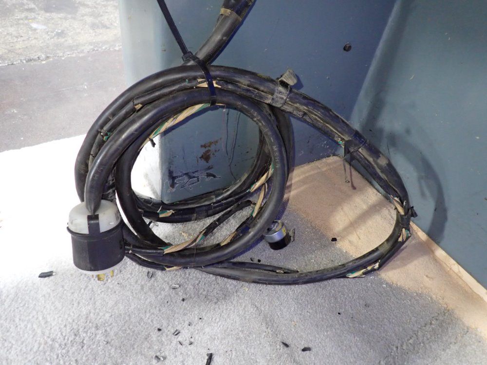 Delta Sliding Table Saw - De-40